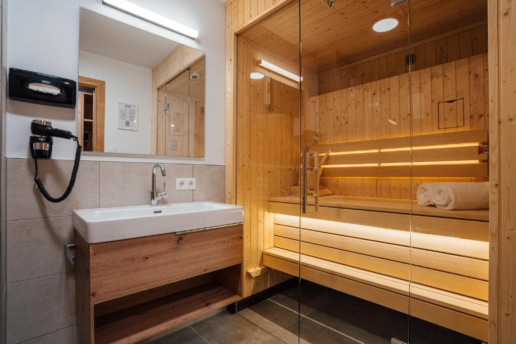 Een luxe privésauna in een appartement van Der Kehlbachwirt
